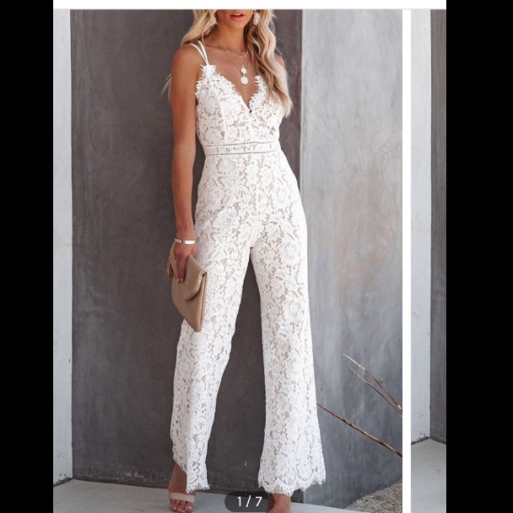 WHITE LACE JUMPSUIT